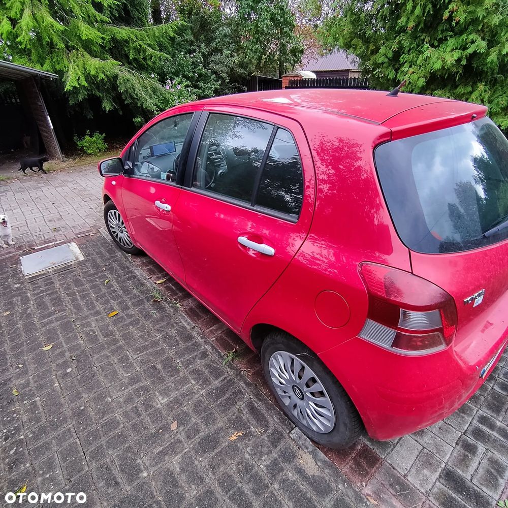 Toyota Yaris - 3