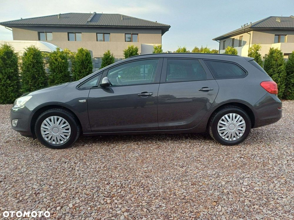 Opel Astra - 9
