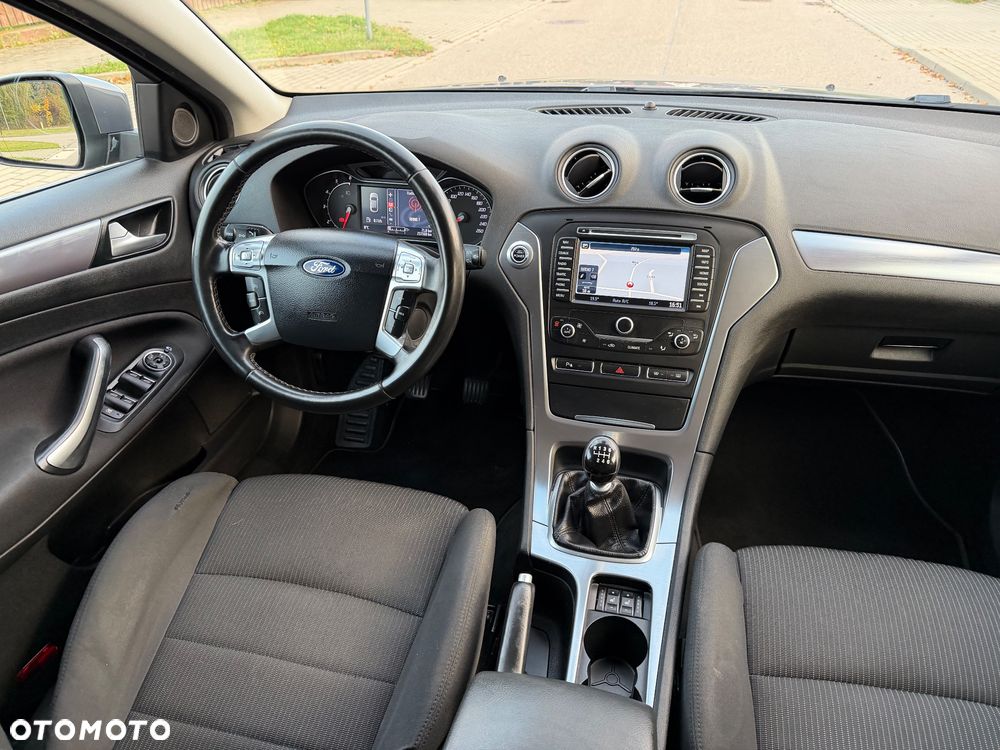 Ford Mondeo 2.0 TDCi Titanium - 21