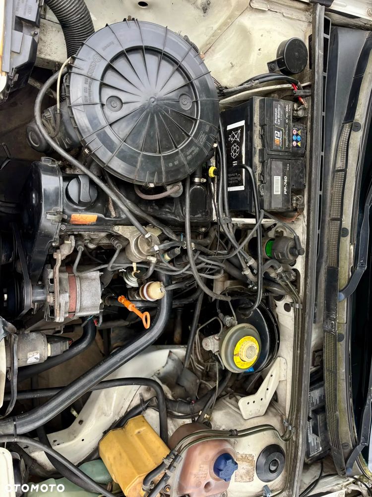 Audi 80 1.6 - 11