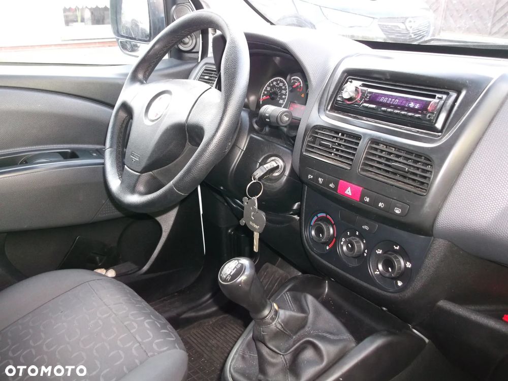 Fiat Doblo 1.3 16V Multijet Active - 13
