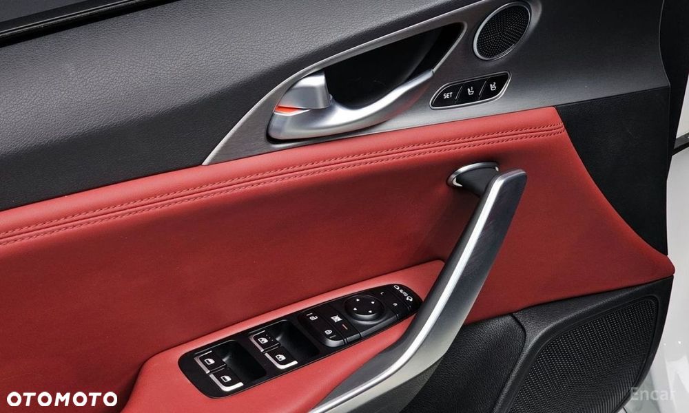 Kia Stinger - 20