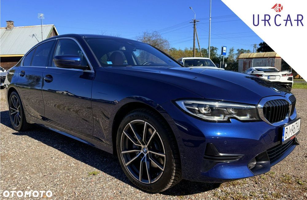 BMW Seria 3 330i xDrive - 1