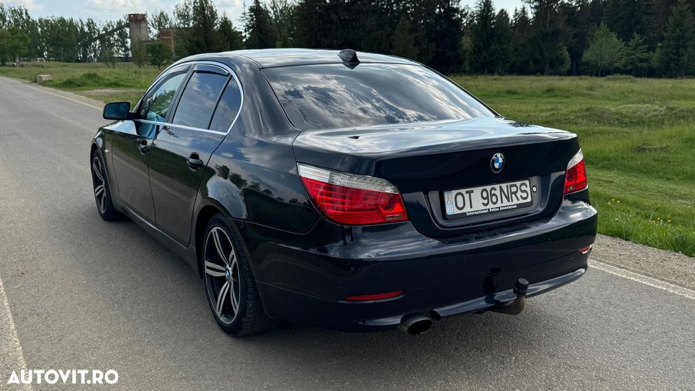 BMW Seria 5 520d - 3