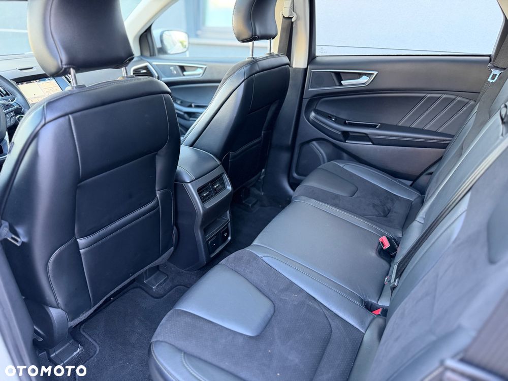 Ford Edge 2.0 TDCi Twin-Turbo 4WD ST-Line - 8