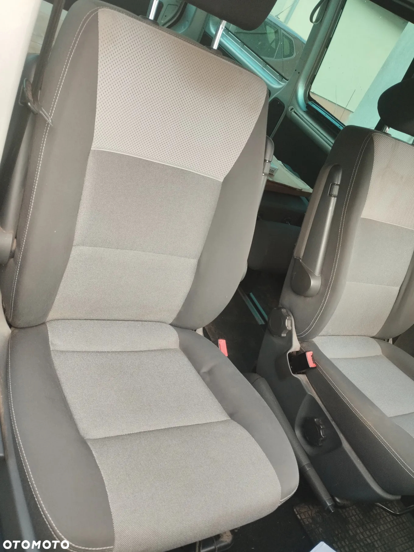 Volkswagen Multivan - 18