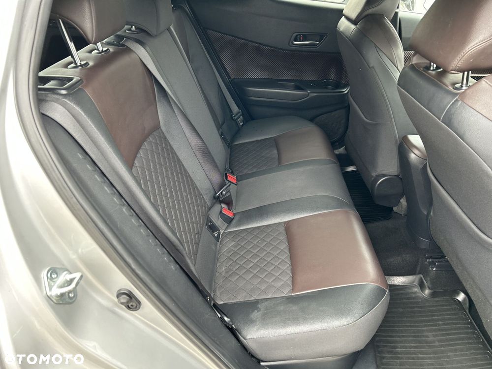 Toyota C-HR 1.8 Hybrid Dynamic - 16