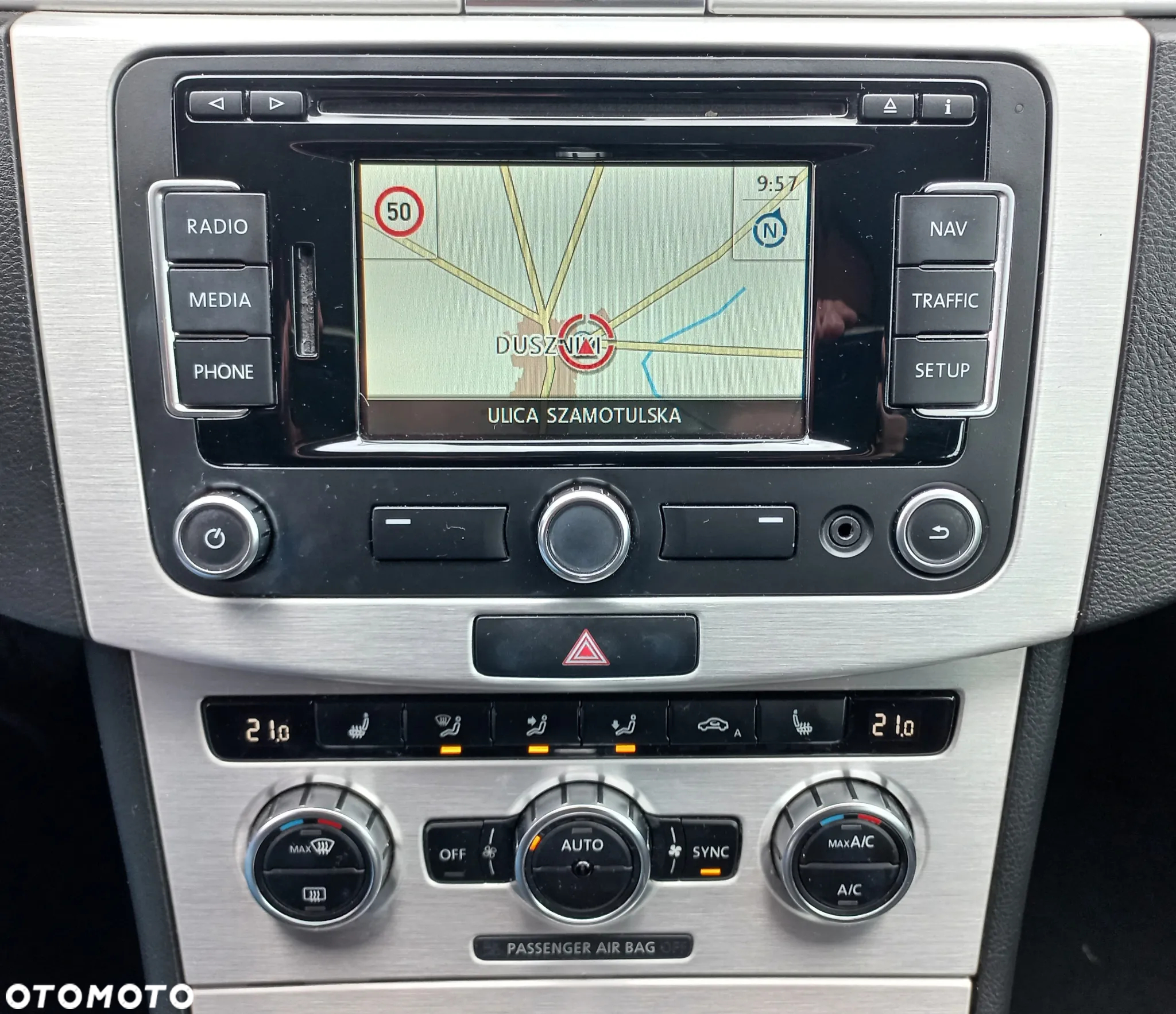 Volkswagen Passat 2.0 TDI Highline DSG - 14