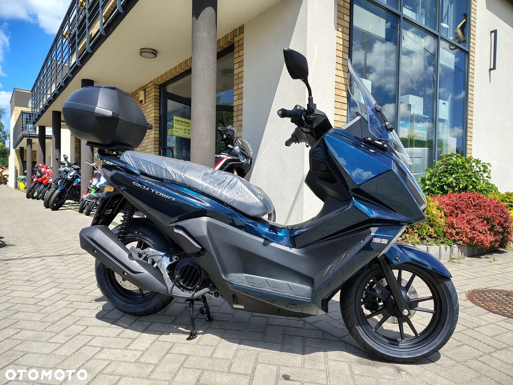 Kymco Skytown - 10