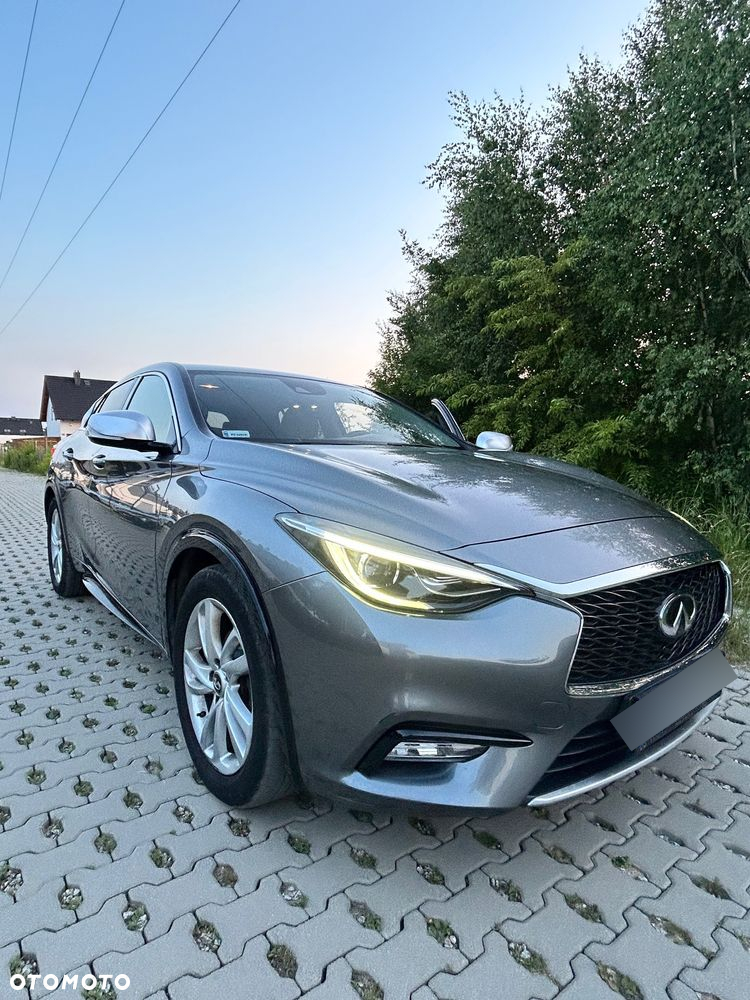 Infiniti Q30 1.5d Business 7DCT - 3