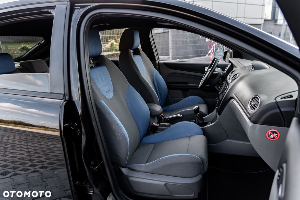 Ford Focus ST - 24