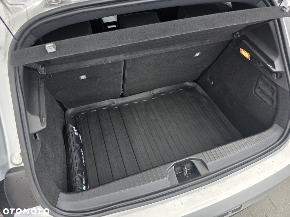 Renault Clio - 8