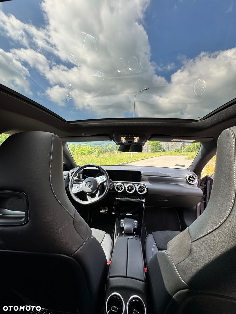 Mercedes-Benz CLA 250 4-Matic Edition 1 7G-DCT - 22