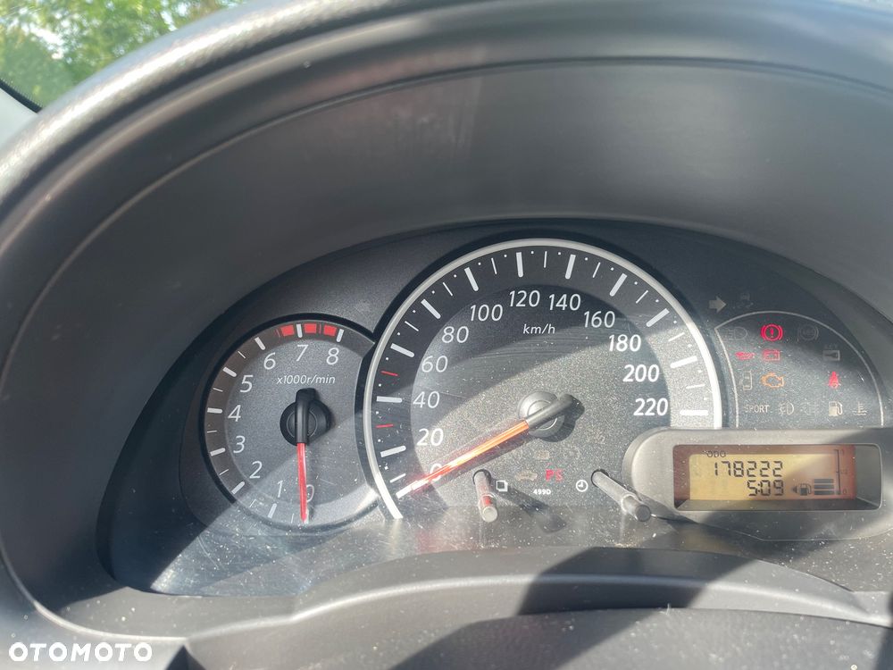 Nissan Micra 1.2 Visia AC/CD - 16