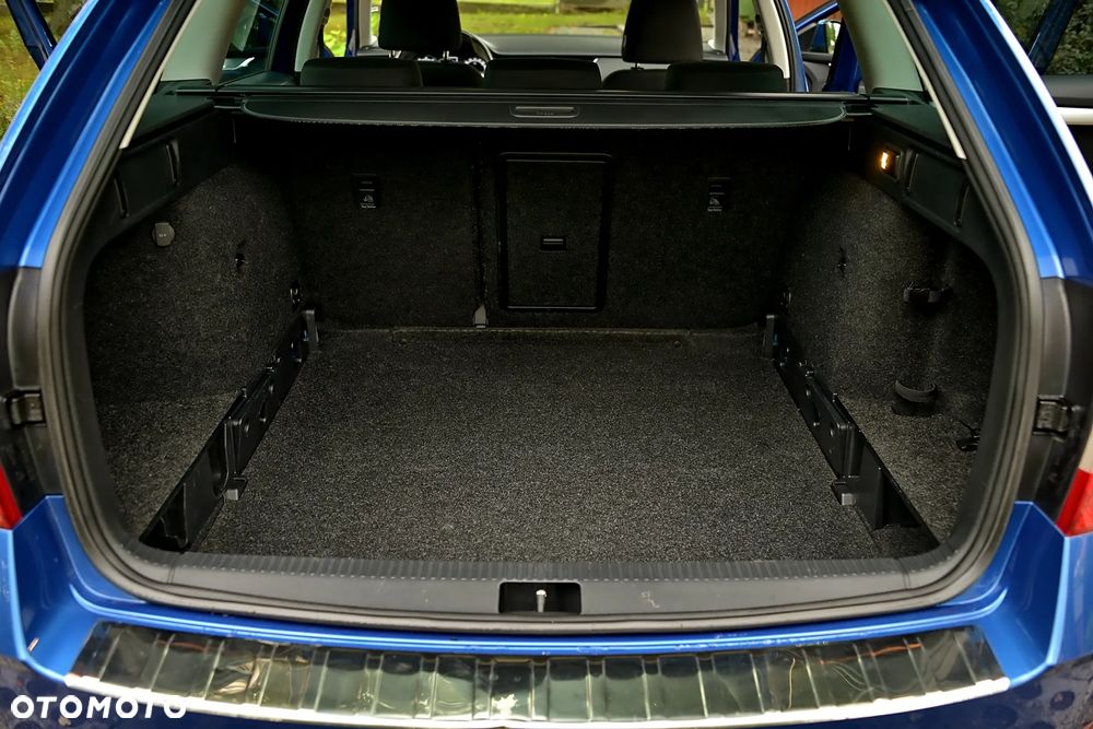 Skoda Octavia 1.5 TSI ACT Sport Edition - 38