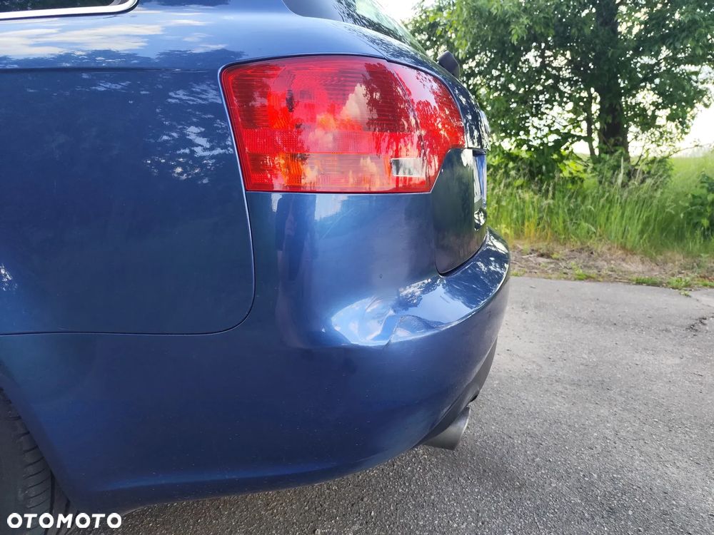 Audi A4 Avant - 15