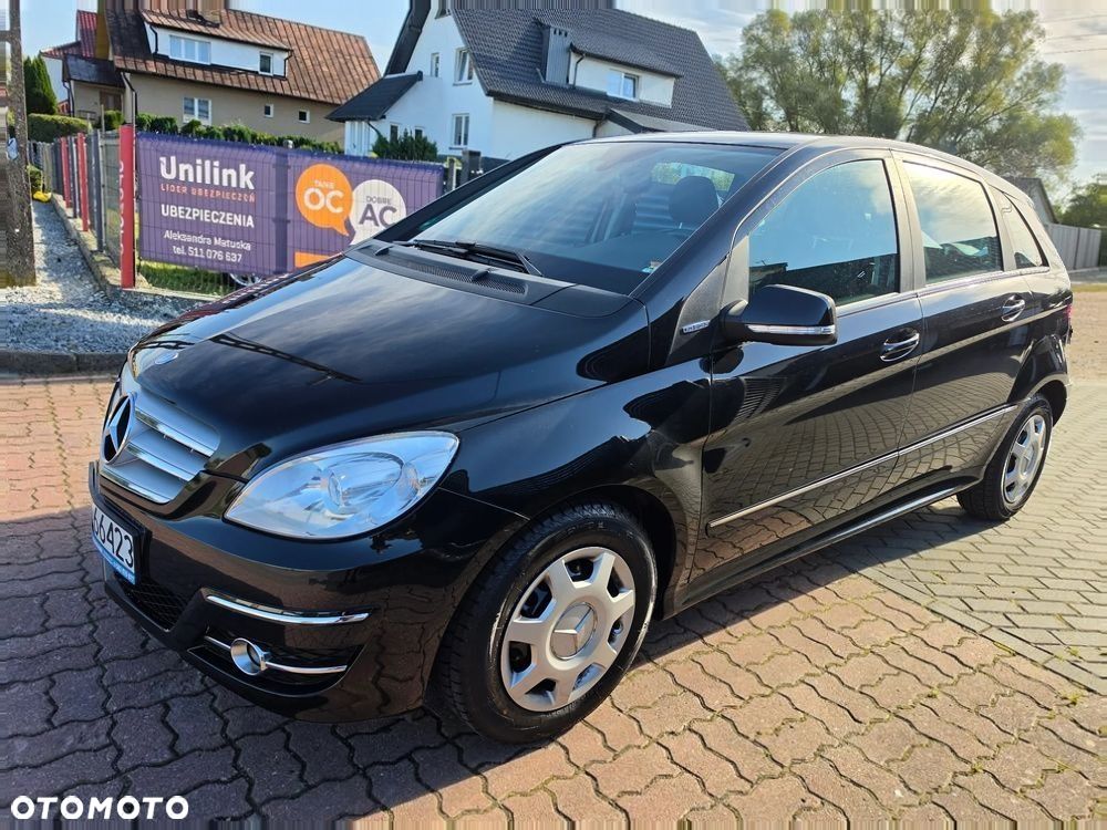 Mercedes-Benz B-Class 2011 photo 5