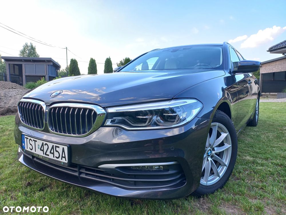 BMW Seria 5 520i - 2