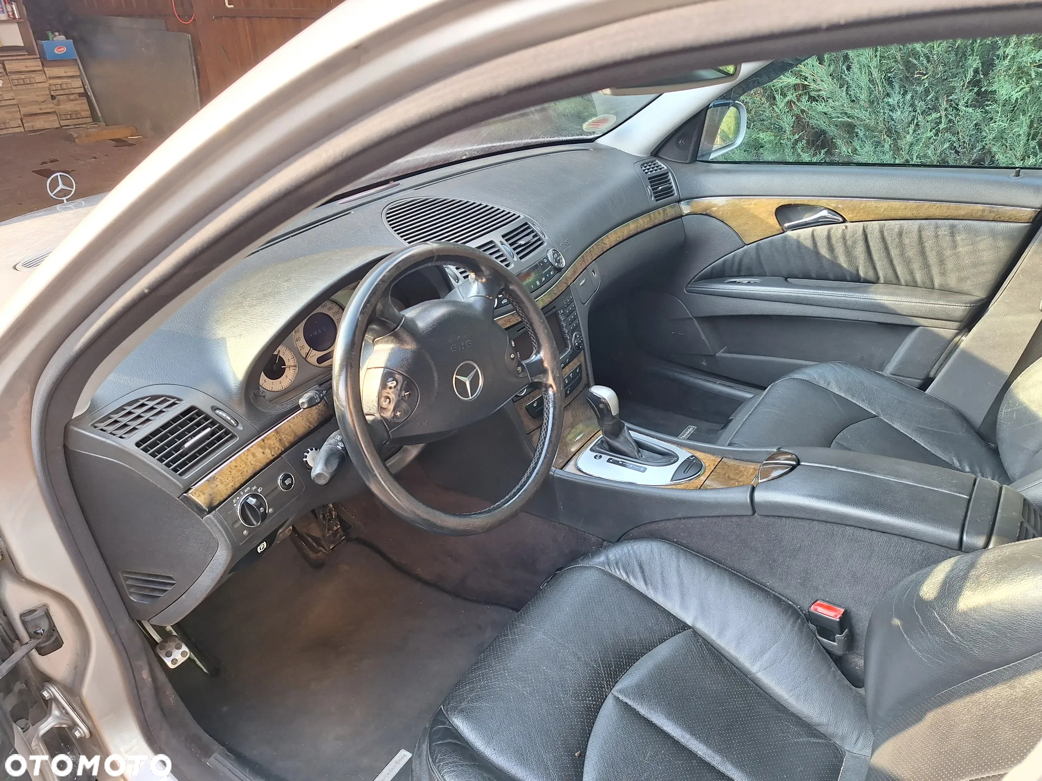 Mercedes-Benz Klasa E 320 4-Matic T Avantgarde - 3