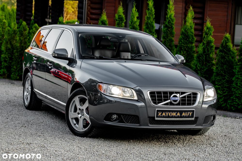 Volvo V70 2.0T Powershift Summum - 4