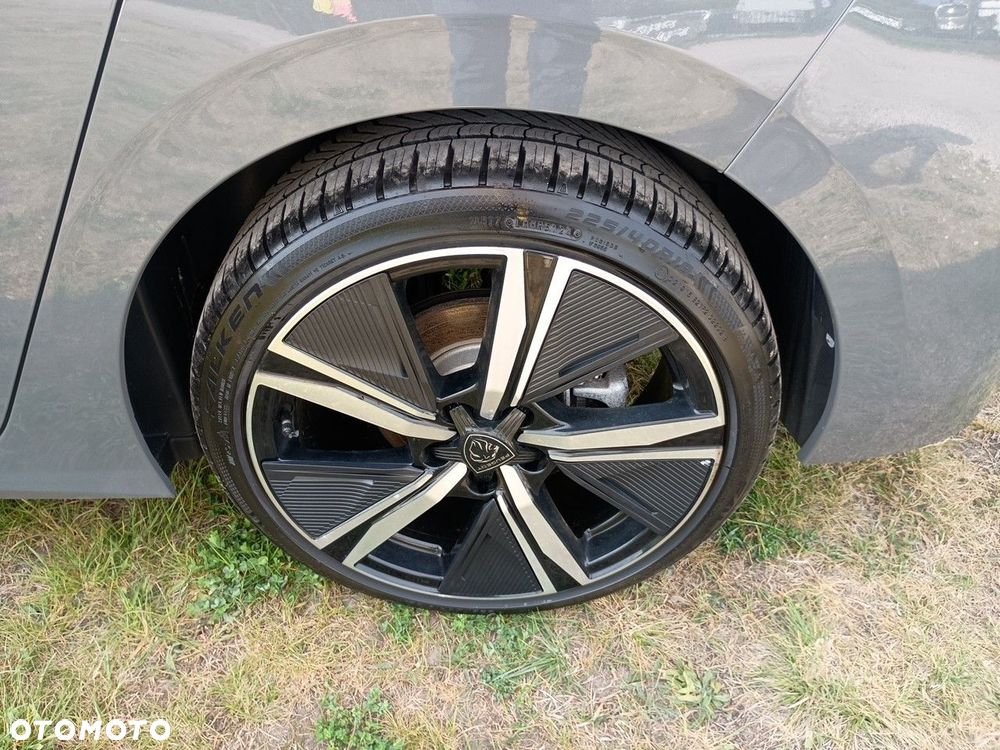 Peugeot 308 - 13