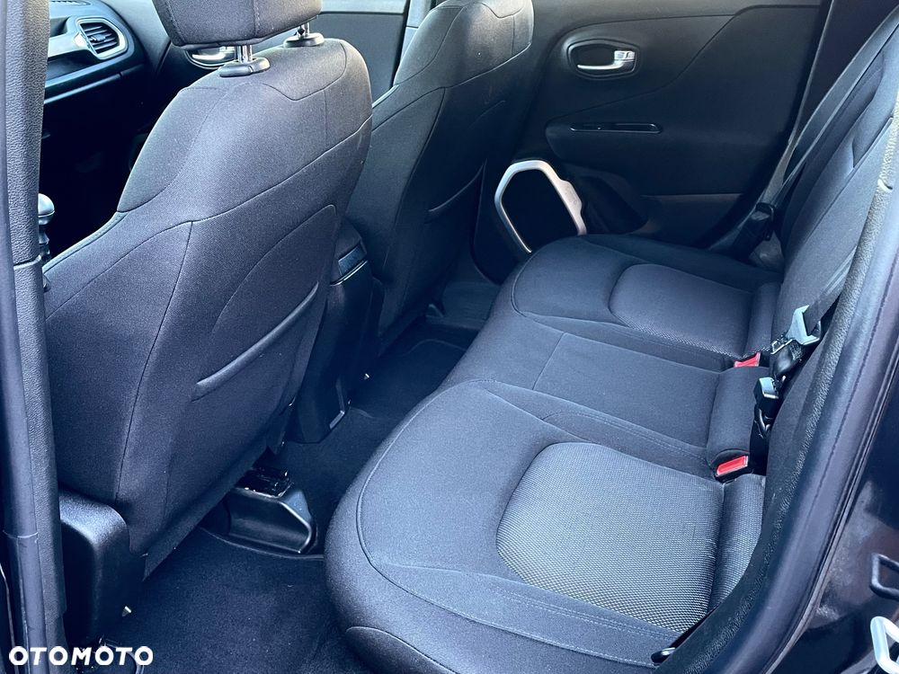 Jeep Renegade 1.6 E-TorQ Longitude - 13