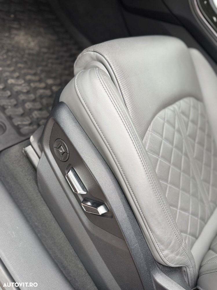 Audi Q8 55 TFSI quattro Tiptronic MHEV - 18