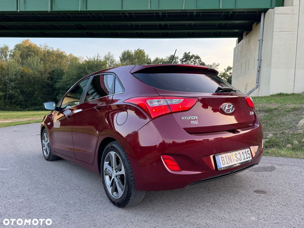 Hyundai i30 blue 1.4 YES Gold - 5