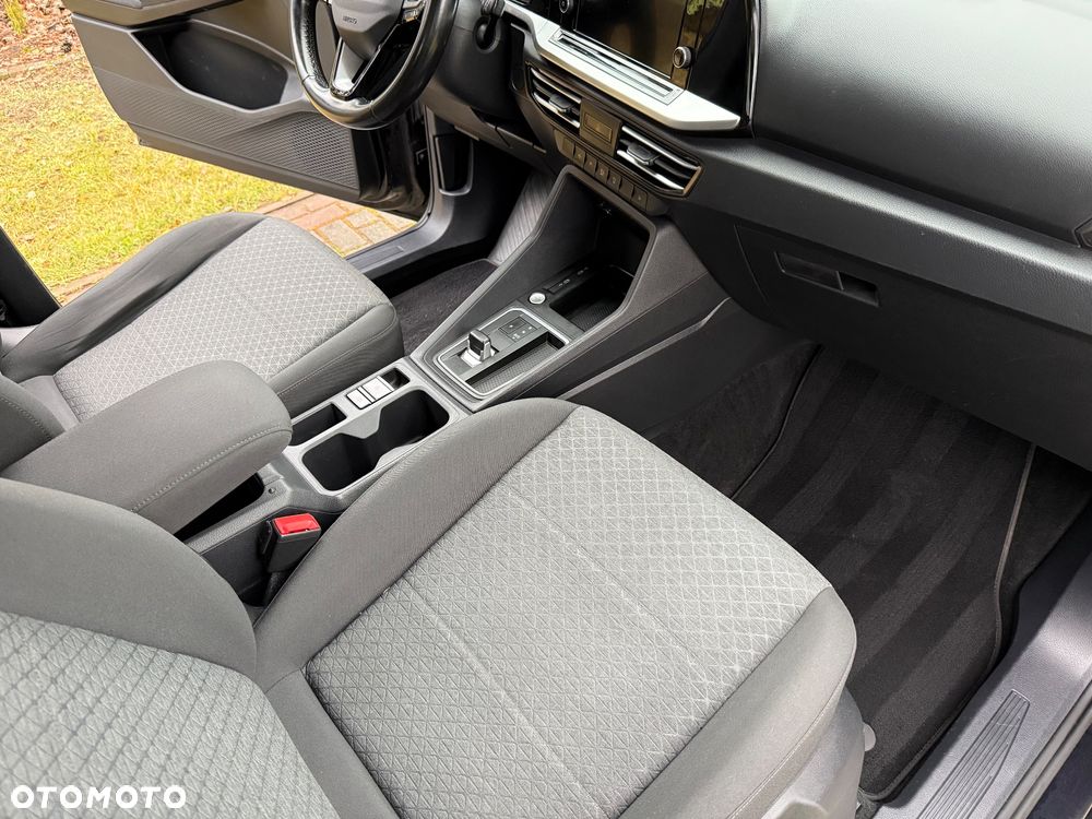 Ford Tourneo Connect Grand - 19