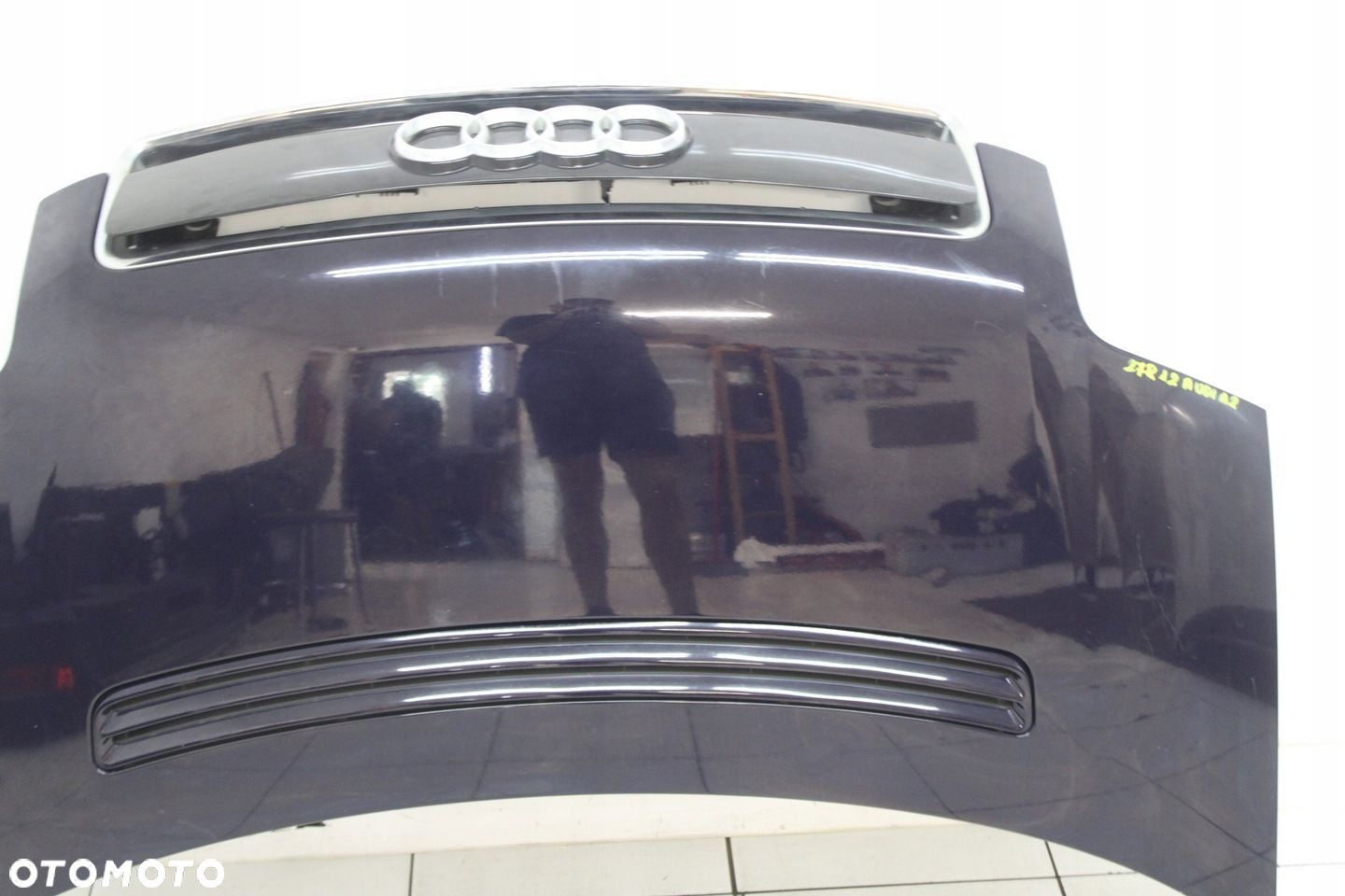 AUDI A2 1999R- MASKA POKRYWA SILNIKA  GRILL LY5K - KOD LAKIERU - 3