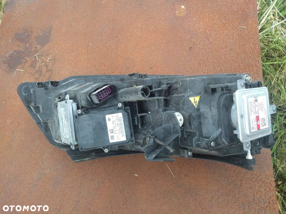 LAMPA PRZEDNIA LEWA TOUAREG II LIFT 7P 7P1941751B XENON LED VOLKSWAGEN 2014-2018 - 7