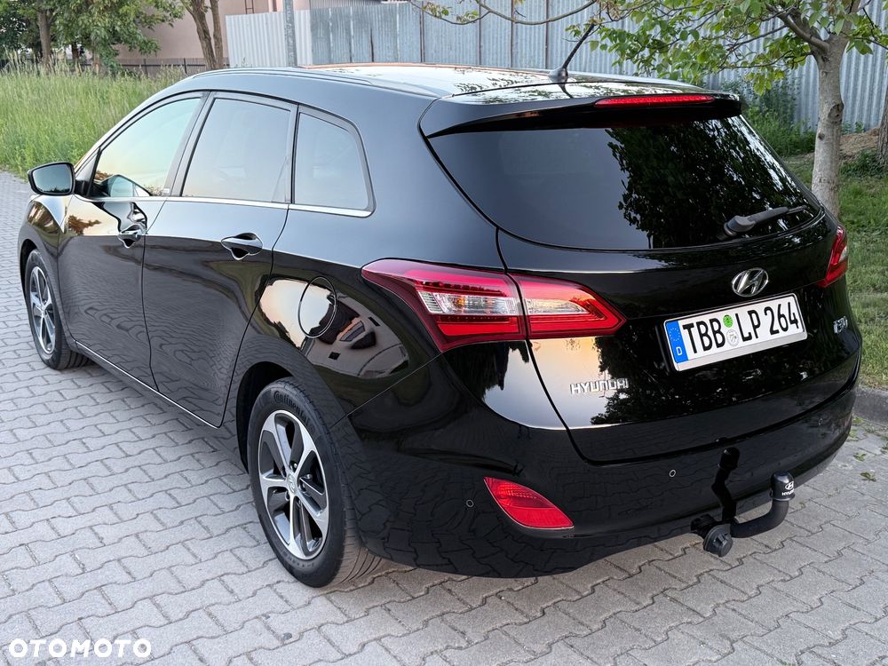 Hyundai i30 1.6 CRDI Passion - 3