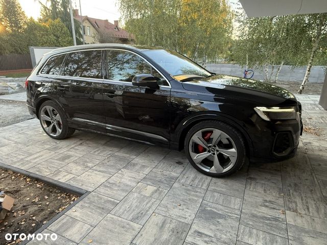 Audi Q7 - 1