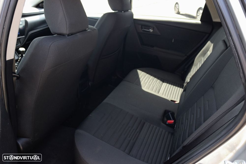 Toyota Auris Touring Sports 1.4 D-4D Comfort+Pack Sport - 34