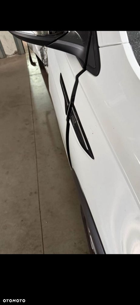 Volkswagen Taigo 1.0 TSI R-Line DSG - 9