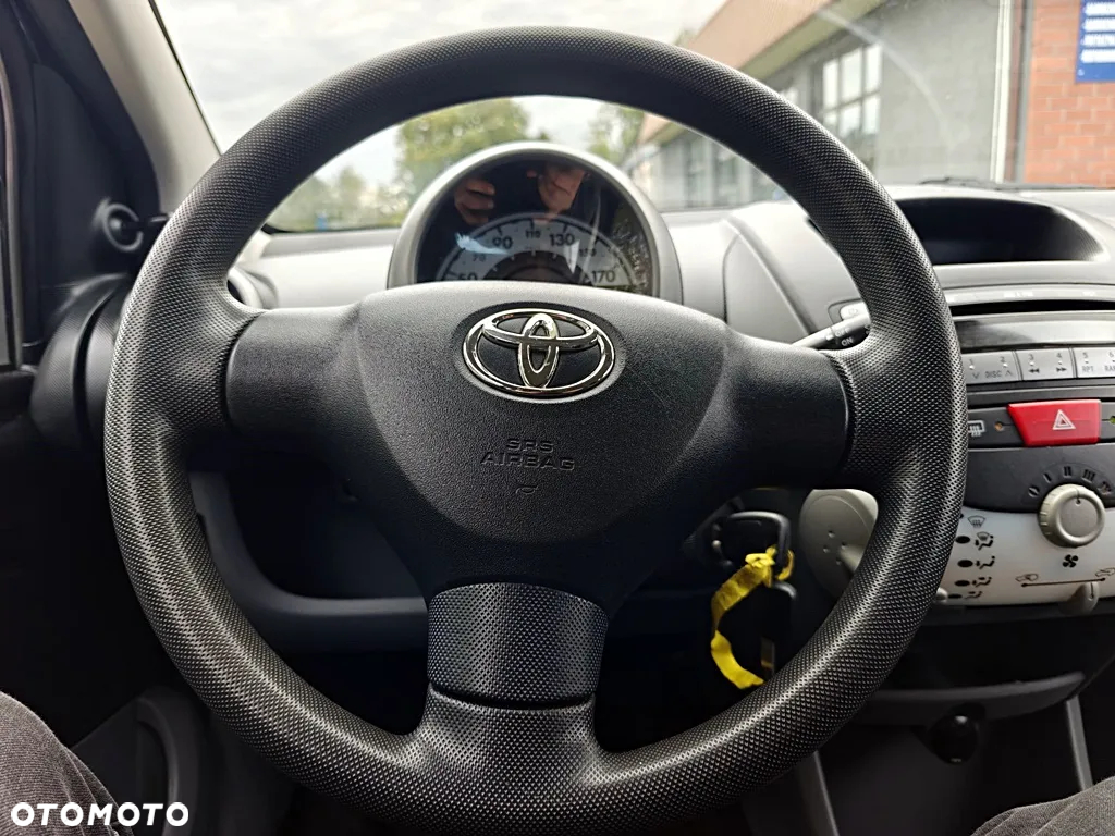Toyota Aygo 1.0 VVT-i Black - 16