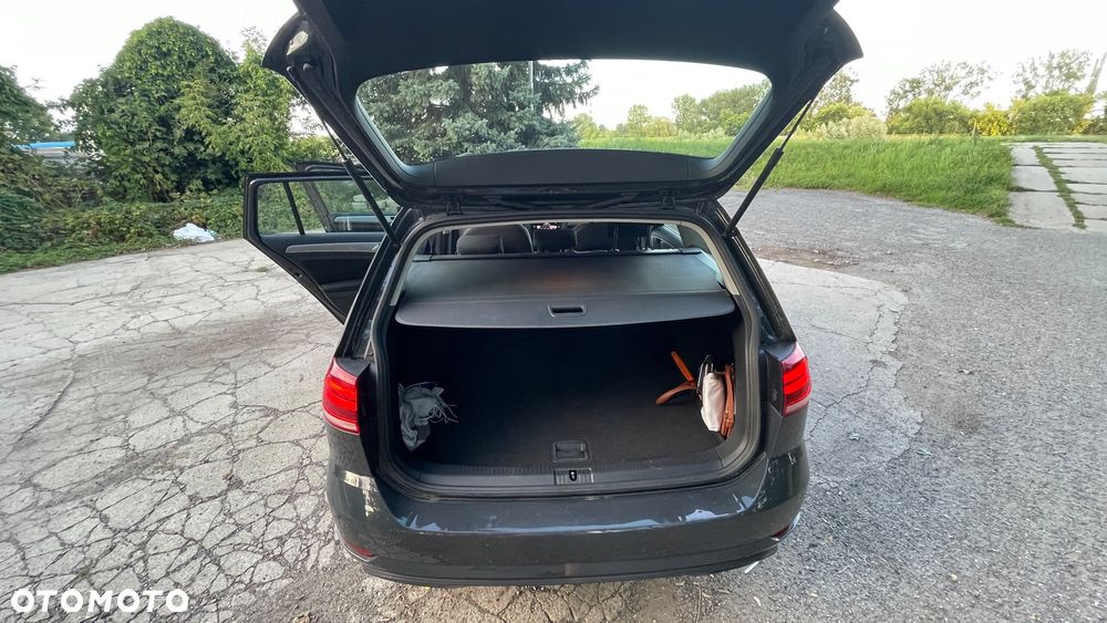 Volkswagen Golf 1.0 TSI Trendline - 19