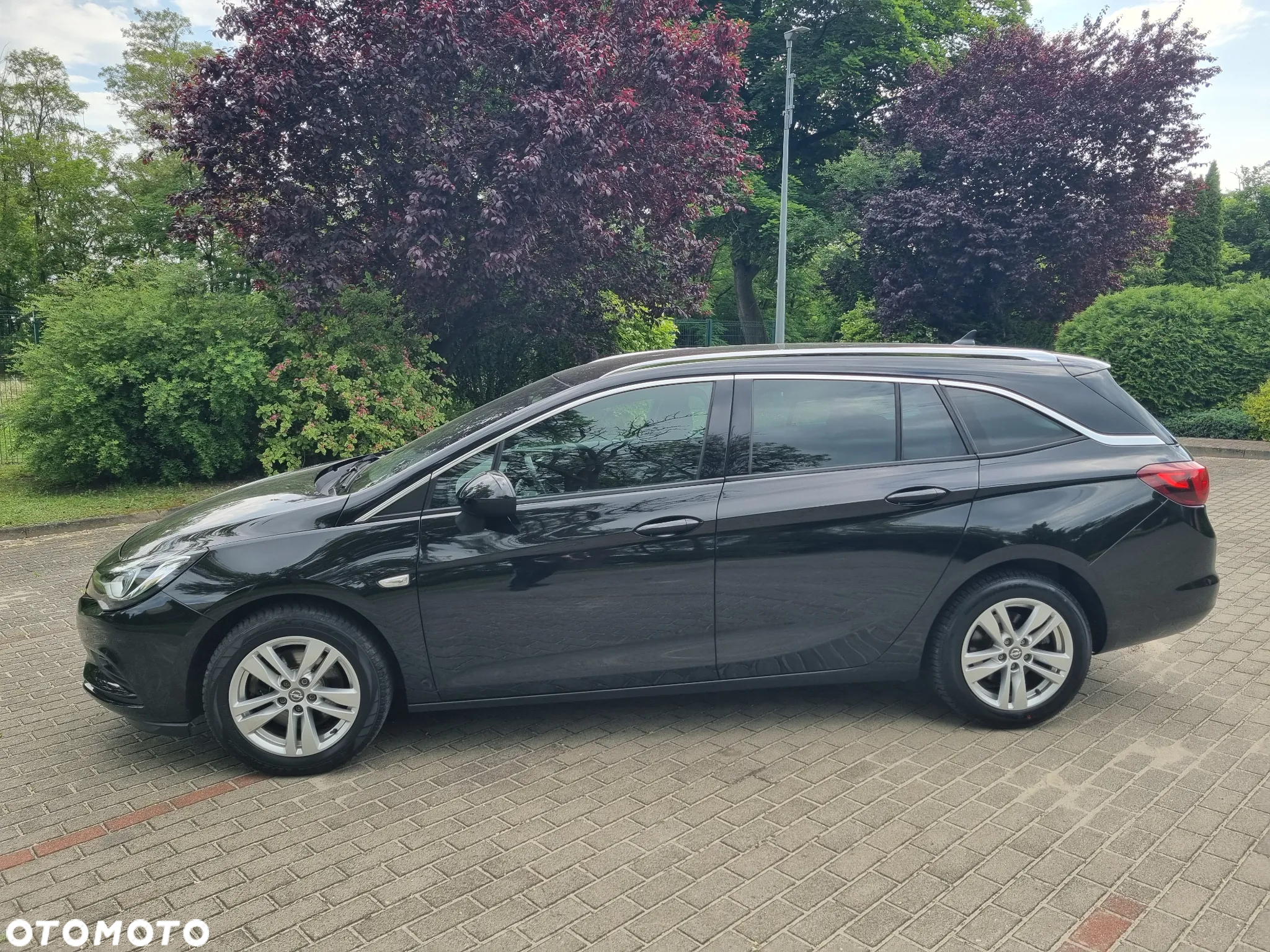 Opel Astra 1.6 CDTI Automatik Active - 3