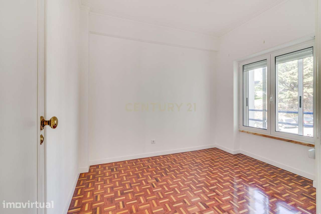 Apartamento T3 Espaçoso e com Excelente Localização na Rinchoa — Rio d - Grande imagem: 3/26
