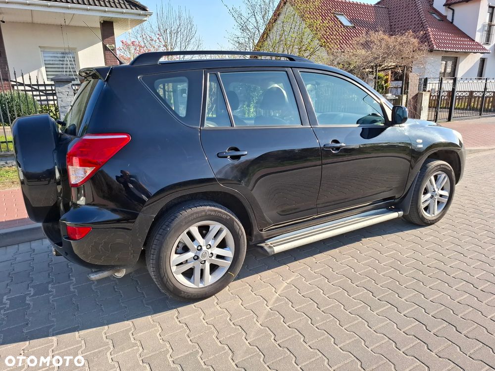 Toyota RAV4 2.0 VVT-i Premium - 12