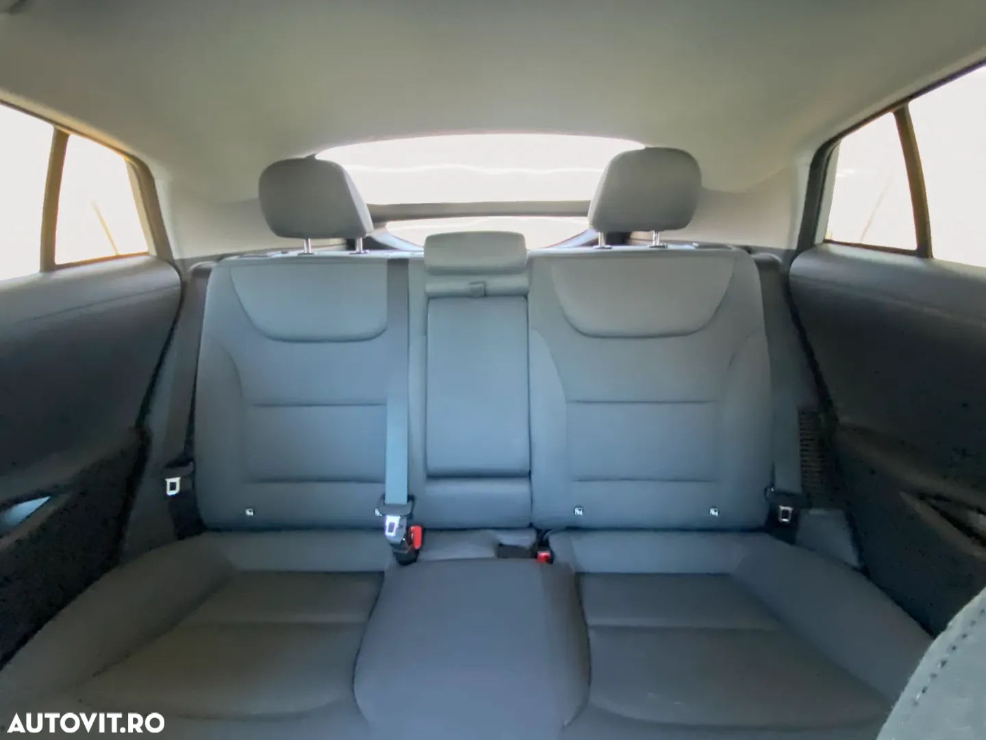 Hyundai IONIQ Plug-in-Hybrid 1.6 GDI Style - 11