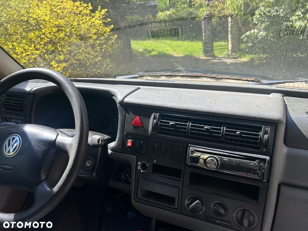 Volkswagen Transporter - 33