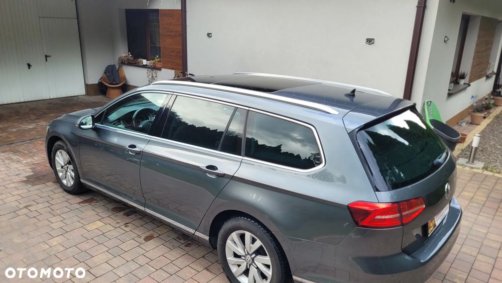 Volkswagen Passat 2.0 TDI SCR (BlueMotion Technology) DSG Comfortline - 39