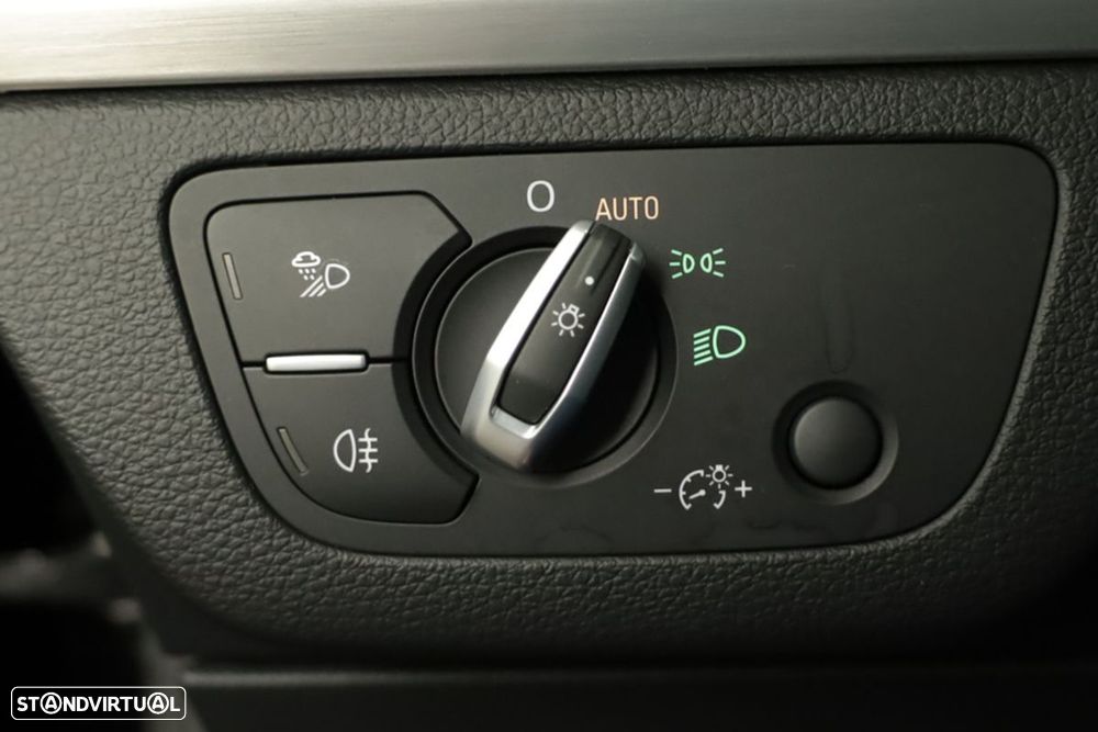 Audi Q5 Sportback 35 TDI S line S tronic - 20