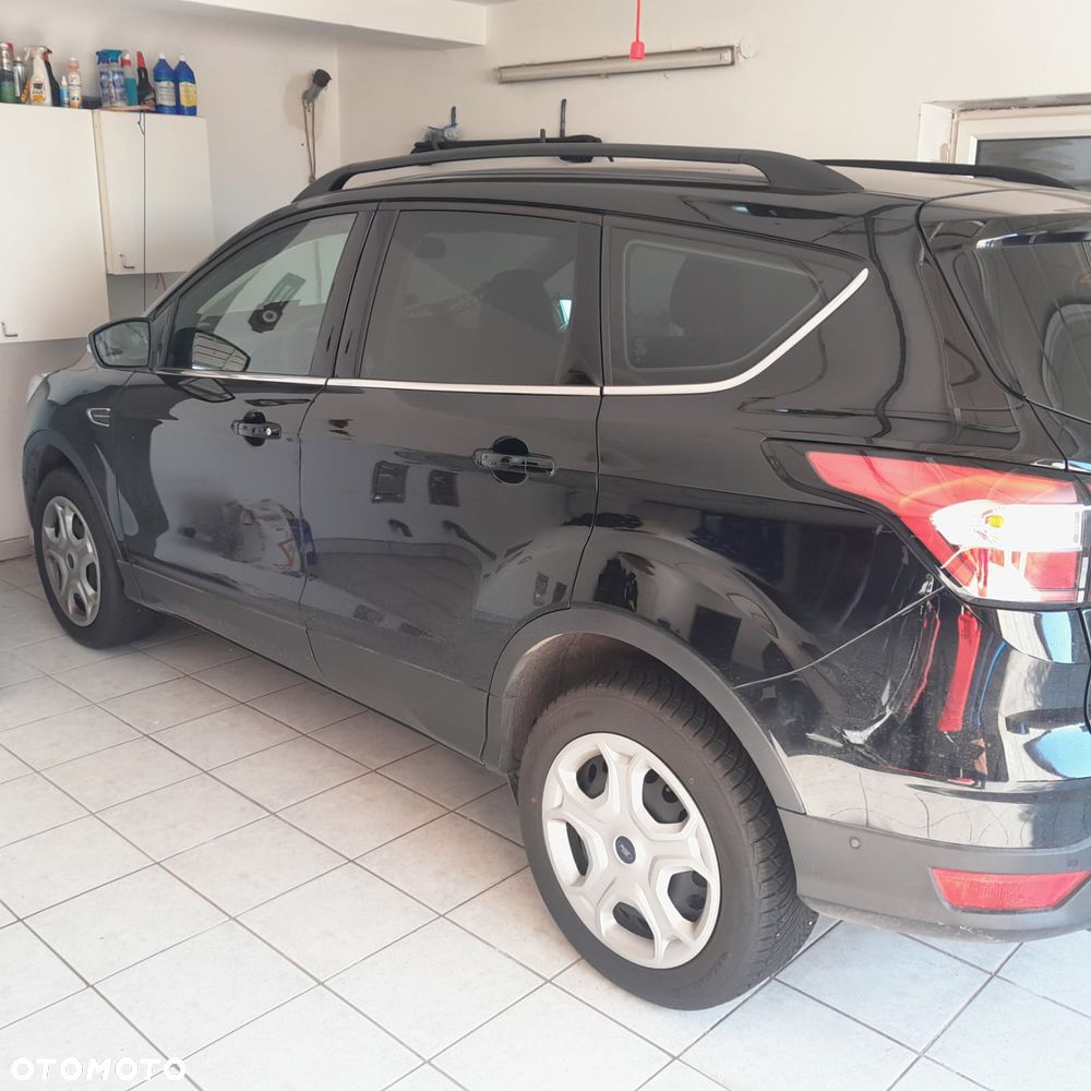 Ford Kuga 1.5 EcoBoost 2x4 Trend - 5