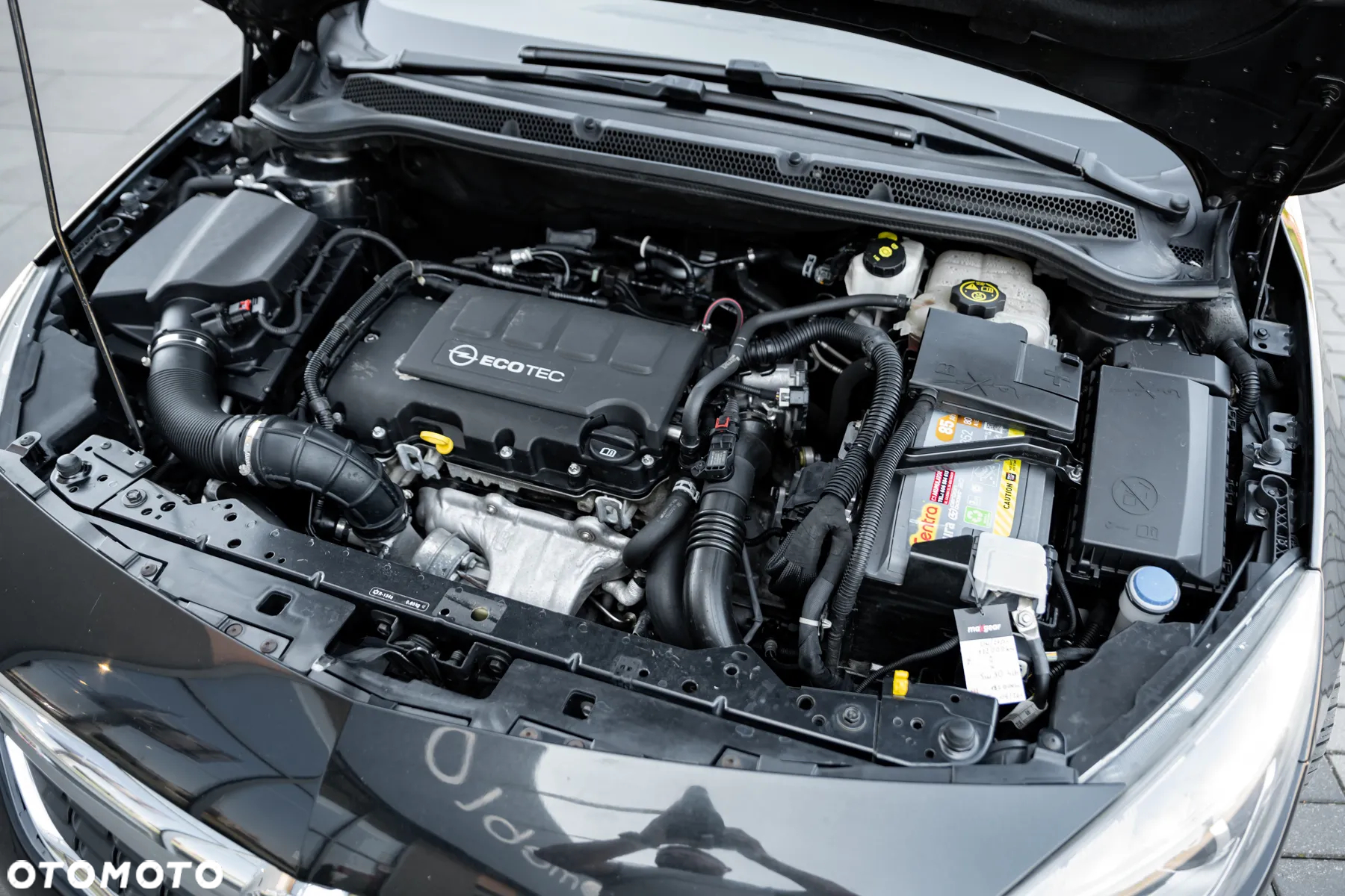Opel Astra 1.4 Turbo Cosmo - 39