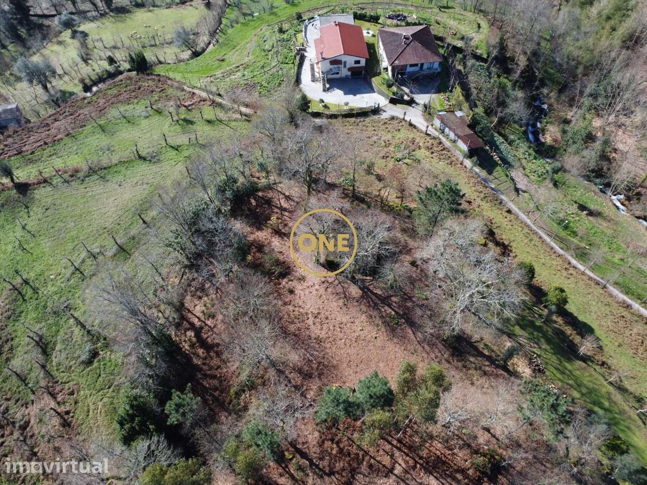 Terreno em Valdreu – Vila Verde - Grande imagem: 4/28