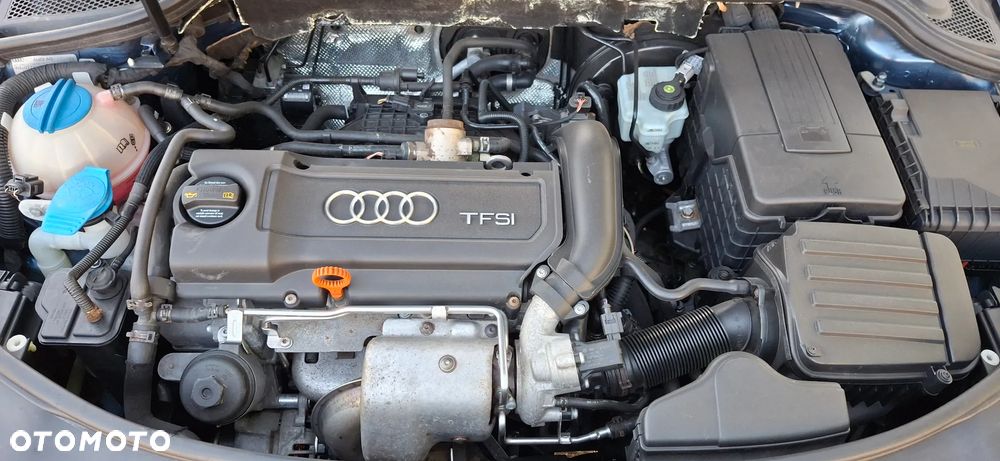 Audi A3 Sportback 1.4 TFSI Attraction - 4