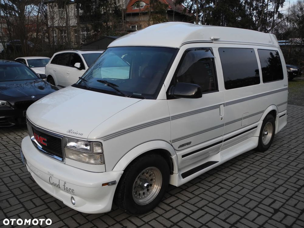 Chevrolet Astro - 2