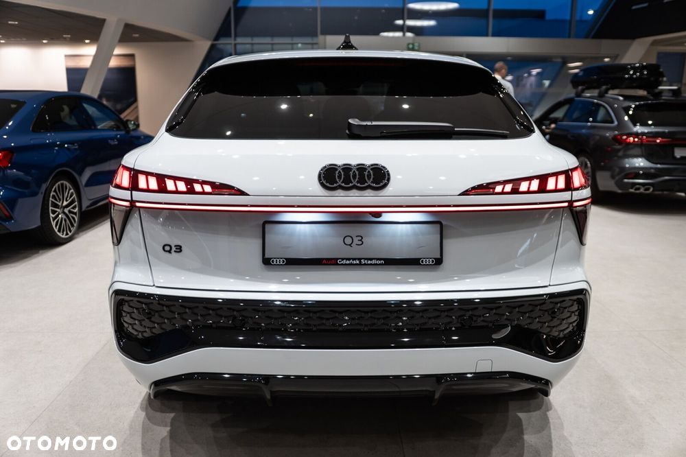 Audi Q3 Sportback - 4